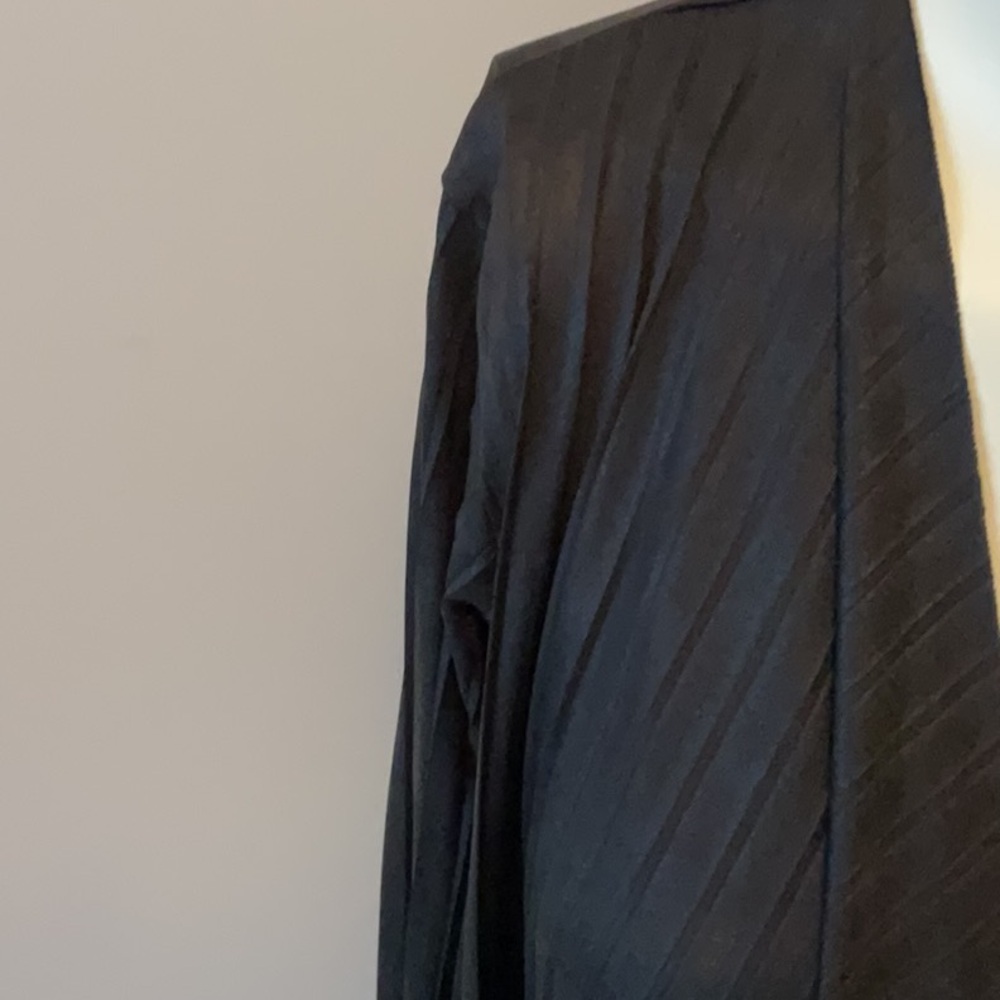 Draped  Plisse Cardigan/Jacket - Picture 3 of 9